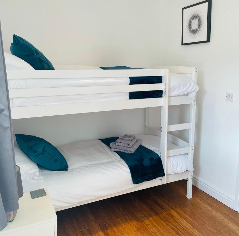 Sunny Corner, Padstow. Spacious 3 Bedrooms, 2.5 Bathrooms, Parking, Garden. Εξωτερικό φωτογραφία
